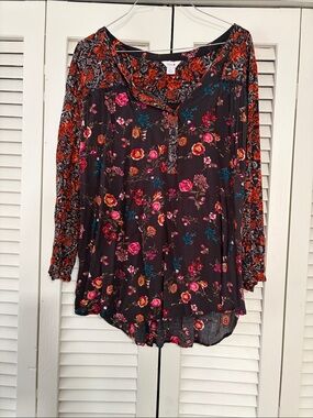 intro. Dark Floral Long-Sleeve Tunic with Pink & Orange Blooms